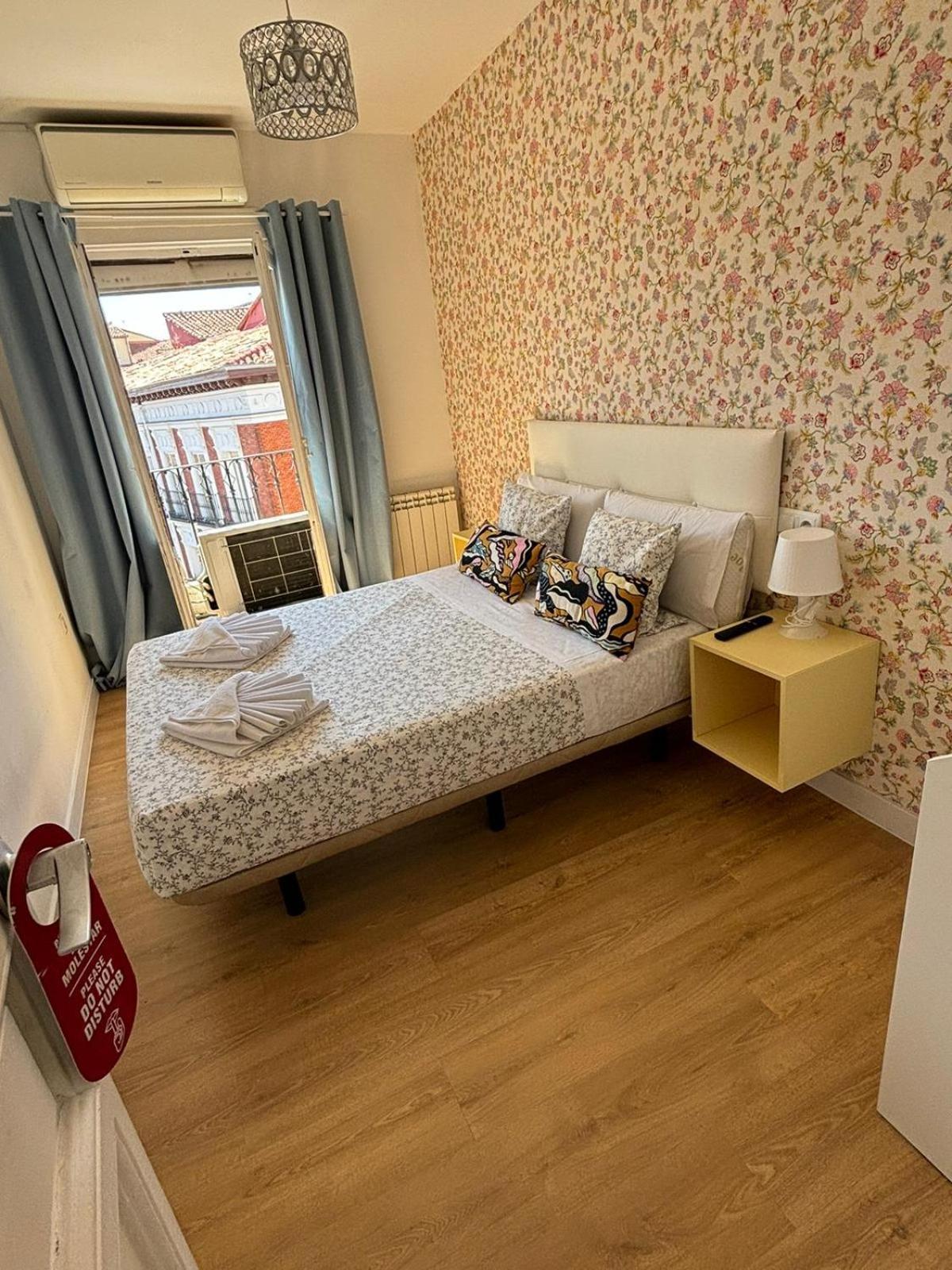Hostal Flat55Madrid Eksteriør billede