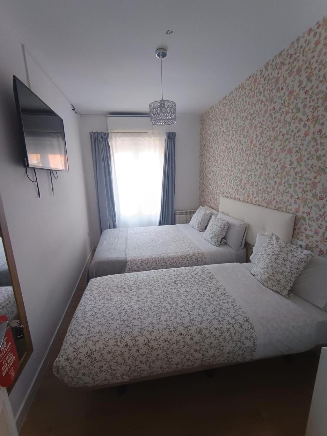 Hostal Flat55Madrid Eksteriør billede