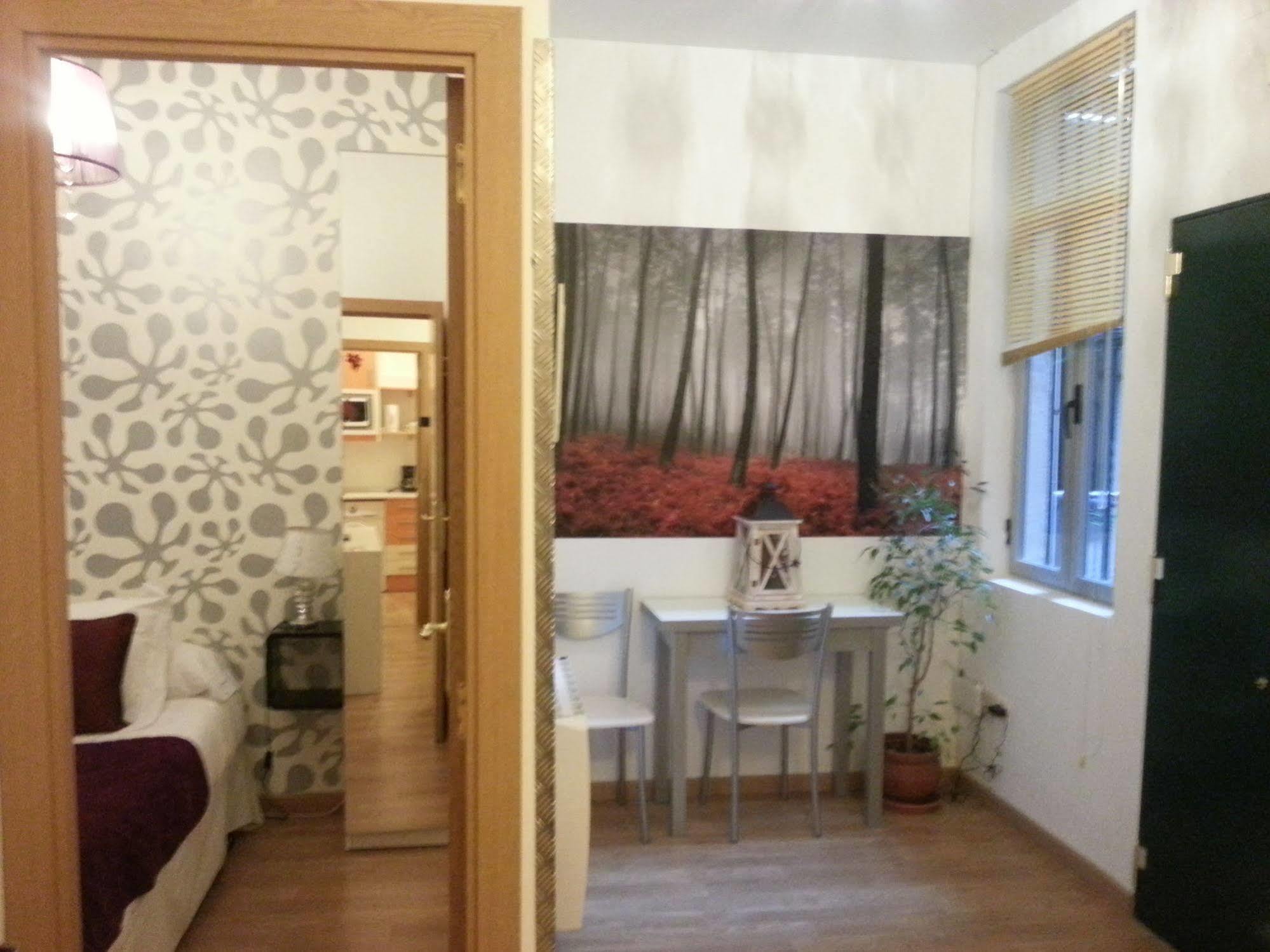 Hostal Flat55Madrid Eksteriør billede